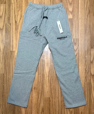 Calça de moletom Fear of God Essentials relaxada aveia escura FW22 tamanho X pequena - Imagem 1 de 4