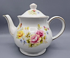 Sadler Vintage Floral Teapot Made in England - Excellent Condition - Picture 1 of 11
