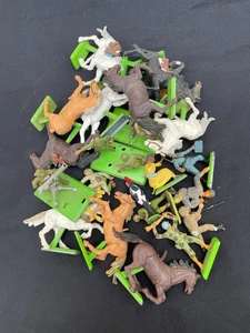 lot de soldats plastique britains - Imagen 1 de 3