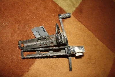 87 88 89 Yamaha Warrior 350 88 Foot Peg Left and Right 1UY-27411-00-00 - Image 1 of 3