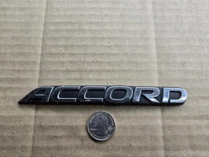 Honda OEM Accord Black & Chrome 5 7/8" Emblem Badge Logo Nameplate Name Plate - Bild 1 von 4