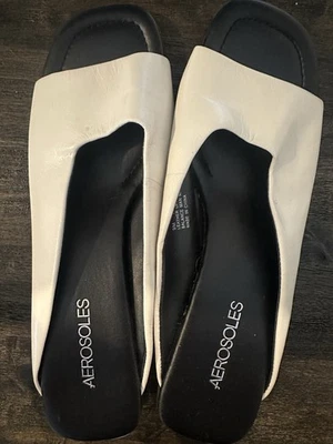 Sandalias Mula Aerosoles Blancas Talla 9 Foto 1 de 4