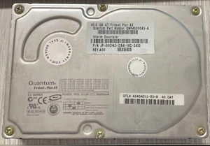 Hard Disk Quantum 40GB PATA 3.5" QMP40000AS-A usato, in ottime condizioni - Foto 1 di 2