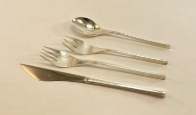 International Vision Sterling Silver 4 Piece Place Setting - No Monogram - Image 1 of 3