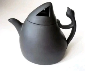 Yixing Zisha Feline CAT Handle Clay Teapot - Picture 1 of 8