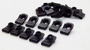 HOLDEN TORANA LH LX UC SLR 5000 A9X SS BODY GUARD MOUNT CLIPS 20PC - Picture 1 of 1