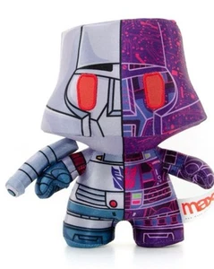 DZNR Sammlerstück Plüsch Transformers - Megatron - Bild 1 von 6