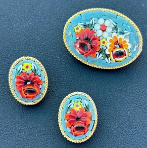 Vintage Italienische Mikro Mosaik Brosche & Clip Ohrringe Floral Set Blau-Grün - Bild 1 von 4