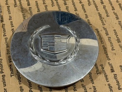 9593259 2000-2005 Cadillac Deville OEM tapa central cromada - 1 Foto 1 de 4