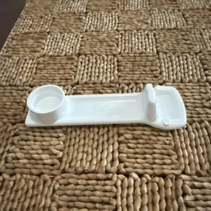 Pampered Chef #2590 Magnetic Easy Opener For Bottles Cans Assist Opening - Picture 1 of 12