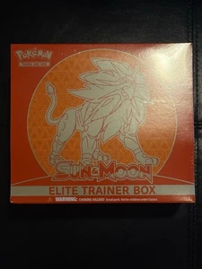 Pokémon TCG Sun & Moon Elite Trainer Box - Solgaleo (160-80204) - Picture 1 of 2