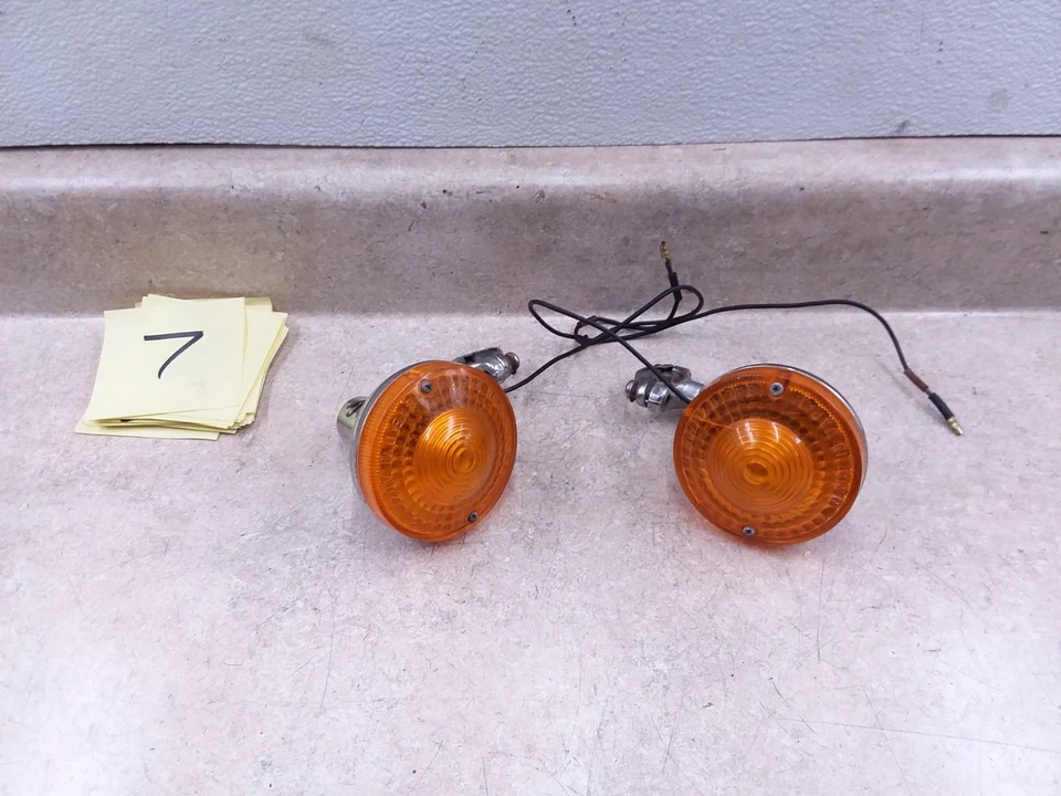 Par de intermitentes Kawasaki 100 Trail Boss G4TR 1970-74 vintage #7 ANX-B239 Foto 1 de 4