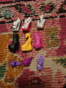 Lot of SINGLES replacement high heel Monster High Ever After High doll shoes - Picture 1 of 2