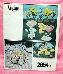 Uncut Vogue Easter Decor Eggs Bunny Rabbit Centerpiece Duck Chicks Pattern 2654 - Picture 1 of 2