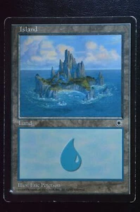 Magic The Gathering MTG ISLAND (CASTLE COVE) Portal MP Moderately Played - Picture 1 of 2