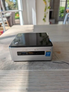 Intel NUC NUC5i5RYH, Intel i5-5250U, 16GB RAM, GBit LAN, mit Netzteil - Bild 1 von 5