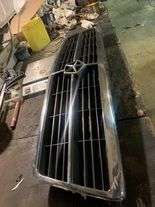 1985 86 1987 88 1989 Dodge Aries Front Grill Nice - Picture 1 of 9