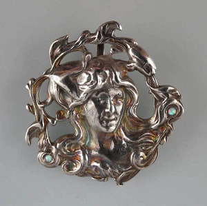 9904049 925er Jugendstil-Anhänger Damenkopf mit Opalen - Picture 1 of 1