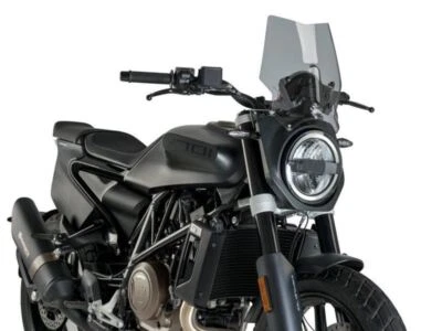 Pantalla deportiva Puig Light Smoke nueva generación Husqvarna Svartpilen 701 2019-2020 Foto 1 de 3