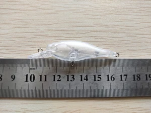 10pcs Unpainted Blank Lure Body Crankbait Minnow 66mm 3.5g Fishing Wobbler ZET59 - Picture 1 of 1