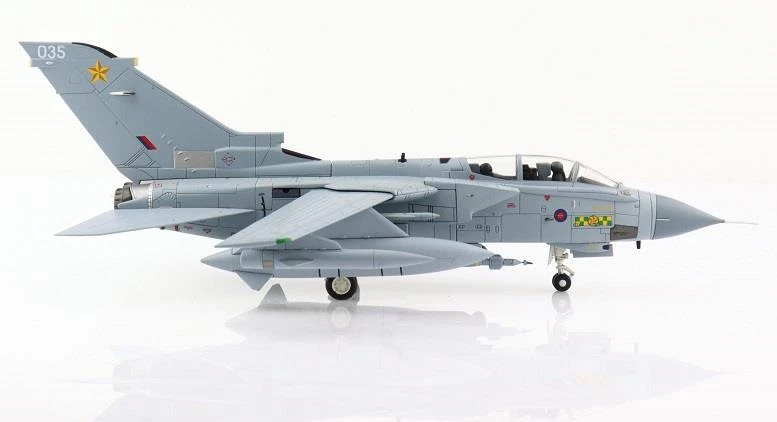 Hobby Master Tornado ECR 'Operação Força Aliada' escala 1:72 46+52 JBG 32  - Imagem 1 de 1