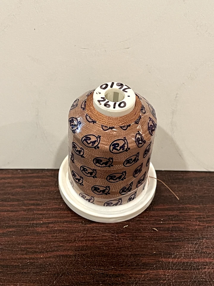 ROBISON ANTON RAYON SUPER STRENGTH THREAD #2600-2741 SOLIDS 1100 YARDS PER SPOOL - Image 1 of 1