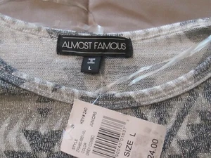 Women's Large Almost Famous Long Sleeve Sweater NWT - Picture 1 of 4