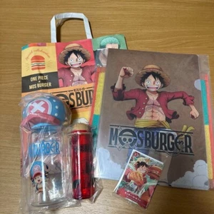 One Piece Card x MOS BURGER PORTAFORTUNA 2025 PROMO GIAPPONESE P-080 NUOVO - Foto 1 di 7