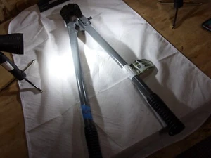 NEW MASTER MECHANIC 30" BOLT CUTTERS  # 213273 - Picture 1 of 4