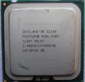 CPU PROCESSORE INTEL PENTIUM D DUAL CORE E2180 2.0GHZ SOCKET 775 1MB 800 SL6BY - Foto 1 di 1