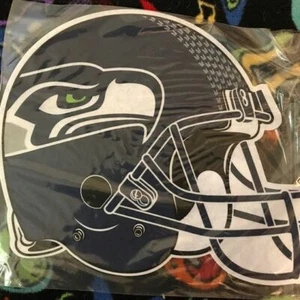 Seattle Seahawks NFL Die Cut Helmet Pennant NEW /w Tags Polybagged - Picture 1 of 2