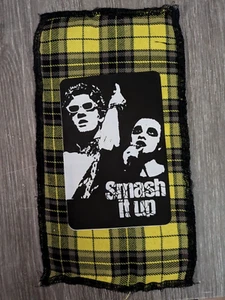 Sew-on Patch  1977  Damned Smash it up   Punk - Picture 1 of 2