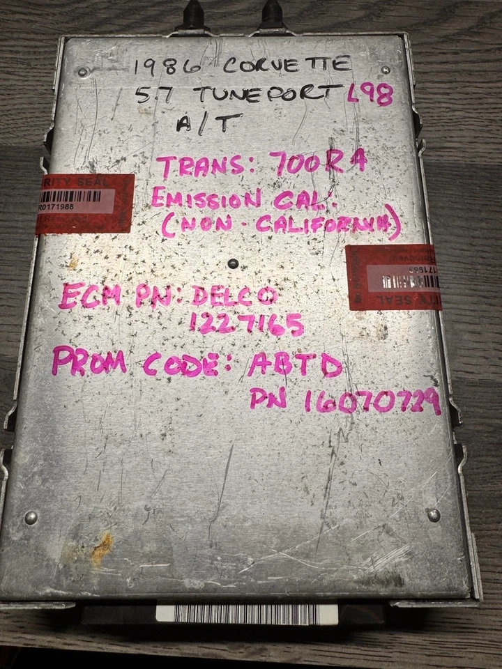 Оригинальный модуль управления двигателем Chevrolet Corvette 1986-1989 5,7 L98 700R4 ECM 1227165 - Изображение 1 из 4