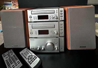 Pioneer Japan CD-R + Tuner Stereo with Adapter - Vintage A++ Sound | Needs belt - Изображение 1 из 4