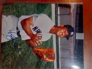Signed Roy While New York Yankees 8x10 - Picture 1 of 1