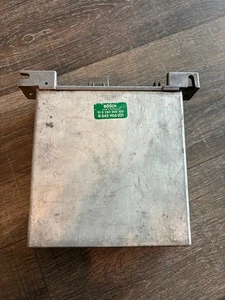 0280000105 VOLKSWAGEN BEETLE ECU ECM COMPUTER - Picture 1 of 4