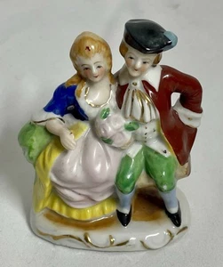 Vintage Porzellan Kolonial Paar Figur Made Handbemalt Besetzt Japan 4 Zoll - Bild 1 von 6