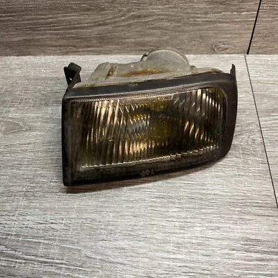 FARO DELANTERO ANTINIEBLA PARACHOQUES MONTADO MAZDA RX7 Derecho Foto 1 de 4