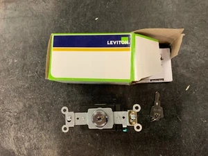 Leviton 20 AMP Industriequalität einpoliger Schlüsselverriegelungsschalter - Bild 1 von 3
