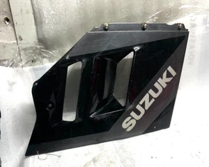 SUZUKI GSXR 1100 1989-1990 OEM RIGHT FAIRING MID - Picture 1 of 2