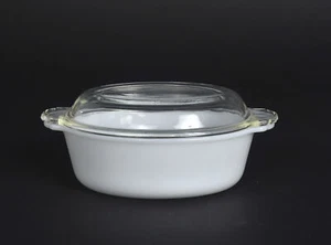 Fire King #467 2 Quart Oval Baking Dish with Glass Cover - Picture 1 of 4