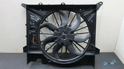 Ventilador de refrigeración radiador motor Volvo XC90 D5 2005 2,4 D5244T 30665985  Foto 1 de 4