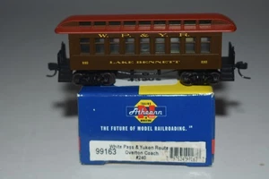 Spur N Athearn 99163 White Pass & Yukon Overton Coach 240 C52342 - Bild 1 von 2