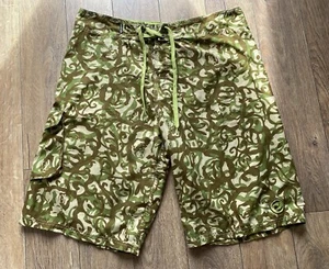 The Realm Camouflage Board Mens Shorts Size XL - Picture 1 of 21