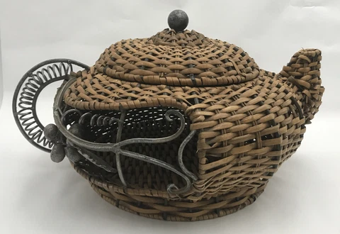 Wicker Tea Pot Basket Metal Grape Leaves Center Piece Napkin Holder 14 x 8 in Cover