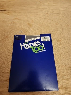 Pantimedias Hanes Too transparentes vintage nuevas de colección sandalia carbón talla C-D estilo 117  Foto 1 de 4