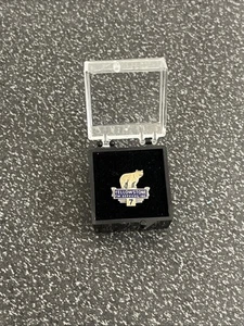 Vintage Yellowstone National Park TW Services Bear Lapel Pin Badge Sterling - Picture 1 of 6