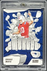 Drake Maye SELTENE BLAUE CRACKED ICE INVESTMENTKARTE PANINI PATRIOTS MVP NEUWERTIG - Bild 1 von 2