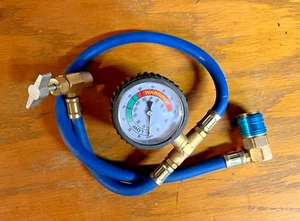 AUTO KLIMAANLAGE FREON SCHLAUCH & MANOMETER SAE J2196 - Bild 1 von 3