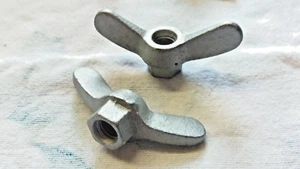 2 Stück  -  8 mm Flügelmutter verstärkt mit 6 Kant Mutter - verzinkt  -  Neu !! - Bild 1 von 3